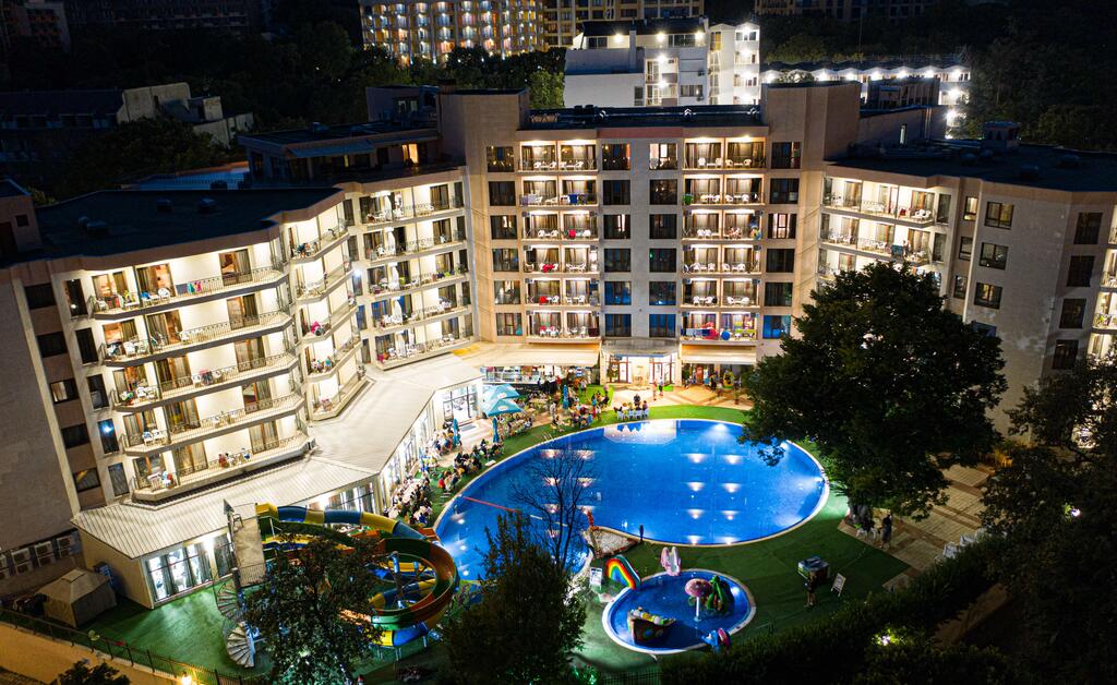 PRESTIGE_AQUAPARK__HOTEL_NISIPURILE_DE_AUR_BULGARIA_AIR_TOUR_TRAVEL